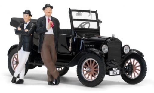 Modelauto Ford Model T Touring zwart 1925 y compris les Laurel et Hardy figurines 1/24 Sun Star