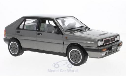 Modelauto Lancia Delta HF Integrale 8V metallic grijs 1989 1/18 Sun Star