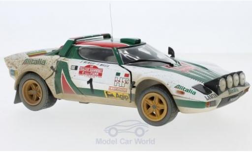Modelauto Lancia Stratos HF No.1 Alitalia Rally WM Rally Sanremo 1976 Muddy Version S.Munari/S.Maiga 1/18 Sun Star