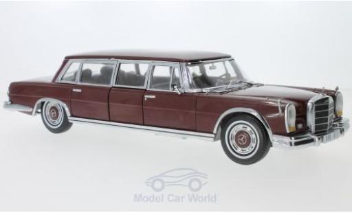 Modelauto Mercedes 600 Pullman rood 1966 1/18 Sun Star