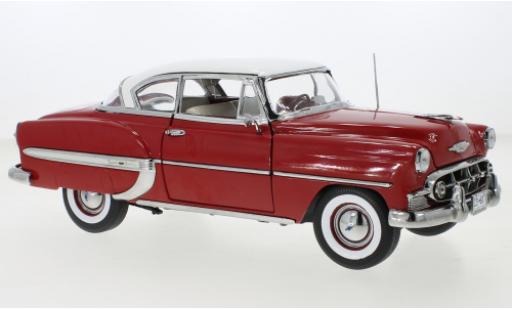 Modelauto Chevrolet Bel Air Coupe Hardtop rood/wit 1953 1/18 Sun Star