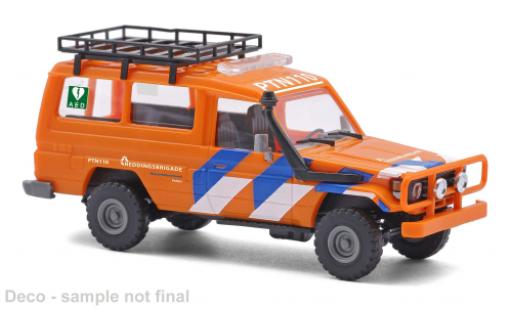 Modelauto Toyota Land Cruiser 70 HZJ 78 1985 Reddingsbrigarde Petten (NL) 1/87 Busch