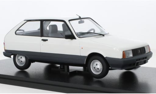 Modelauto Citroen Axel TRS 12 wit 1990 1/18 Triple 9 Collection