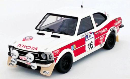 Modelauto Toyota Corolla Levin No.16 Rally WM 1000 Lakes Rally 1977 M.Saaristo/T.Alanen 1/43 Trofeu
