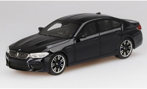 Modelauto Bmw M5 berline (F90) zwart 2018 1/43 TrueScale Miniatures