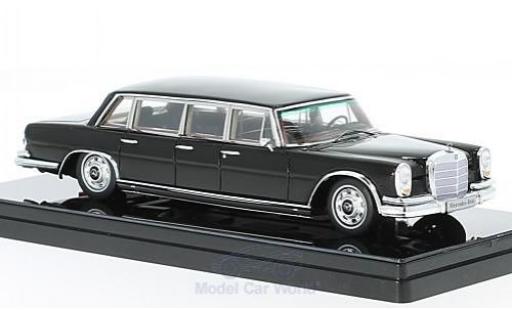 Modelauto Mercedes 600 Pullman zwart 1964 6-door 1/43 TrueScale Miniatures
