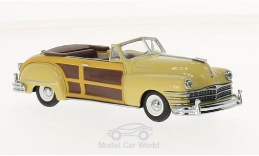 Modelauto Chrysler Town & Country Station Wagon geel 1/43 Vitesse
