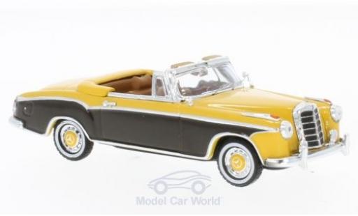 Modelauto Mercedes 220 SE Cabriolet geel/bruin 1958 1/43 Vitesse