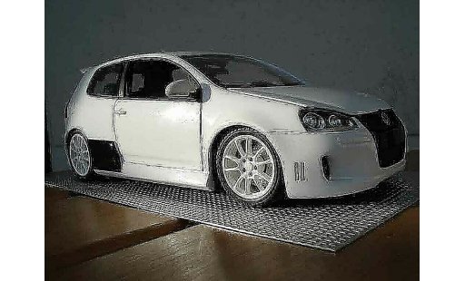Volkswagen Golf GTI 1/18 Norev wit hofele spirit modelauto