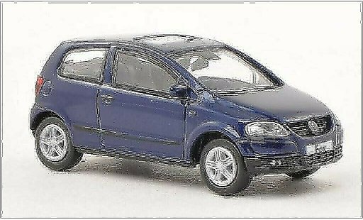 Volkswagen Fox Base 1/87 Norev blauw 2005 modelauto
