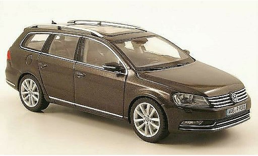 Volkswagen Passat B7 1/43 Schuco Variant antraciet 2010 modelauto