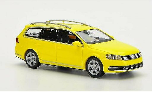 Volkswagen Passat B7 1/87 Wiking Variant geel modelauto