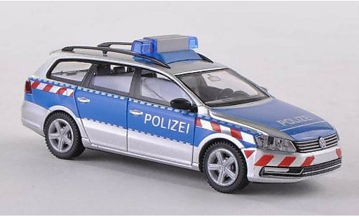 Volkswagen Passat B7 1/87 Wiking Variant Politie modelauto