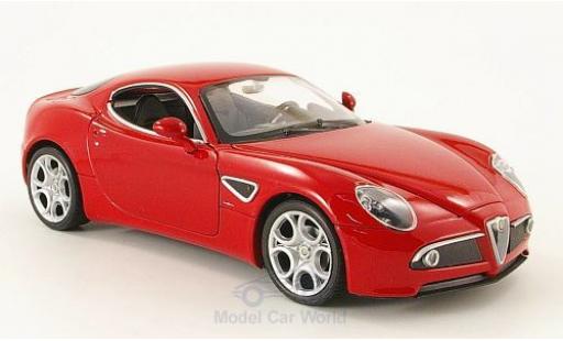 Modelauto Alfa Romeo 8C competizione rood zonder Vitrine 1/24 Welly