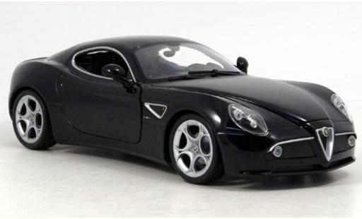 Modelauto Alfa Romeo 8C competizione zwart 1/18 Welly
