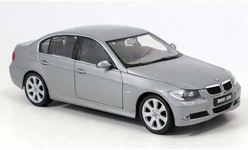 Modelauto Bmw 330 berline i metallic grijs zonder Vitrine 1/24 Welly