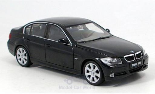 Modelauto Bmw 330 berline i zwart 2005 1/24 Welly