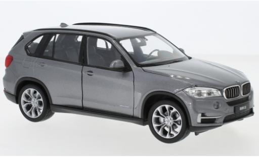 Modelauto Bmw X5 suv (F15) metallic grijs 1/24 Welly