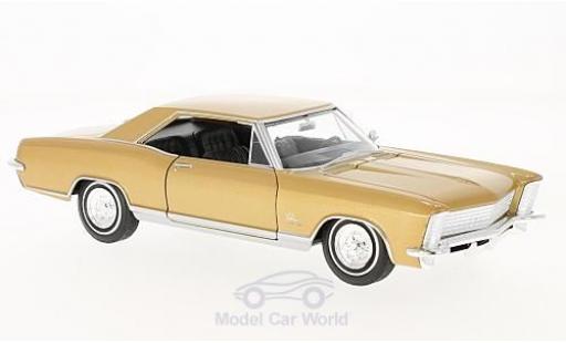 Modelauto Buick Riviera Grand Sport gold 1965 1/24 Welly