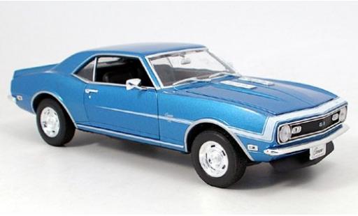 Modelauto Chevrolet Camaro SS 396 blauw 1968 1/18 Welly