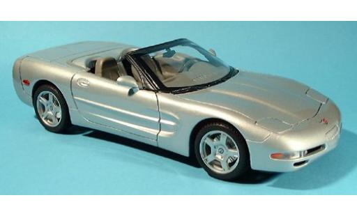 Modelauto Chevrolet Corvette Convertible Cabrio grijs 1999 1/18 Welly