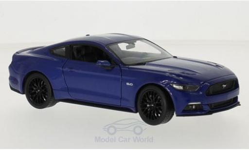 Modelauto Ford Mustang GT metallic blauw 2015 1/24 Welly