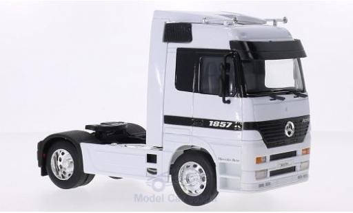 Modelauto Mercedes Actros Base wit 1/32 Welly
