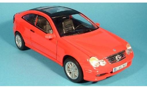 Modelauto Mercedes Classe GLA Base C- Klasse Sport met Glasdak rood 2001 1/18 Welly