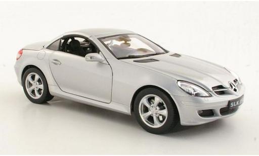 Modelauto Mercedes SLK Base 350 (R171) grijs 2004 1/18 Welly