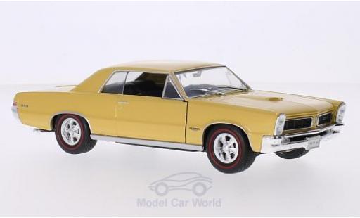 Modelauto Pontiac GTO 1965 metallic gold 1/24 Welly