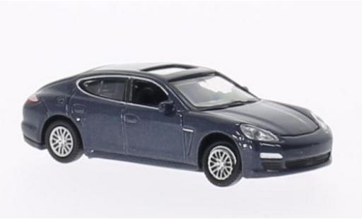 Modelauto Porsche Panamera S metallic blauw 1/24 Welly