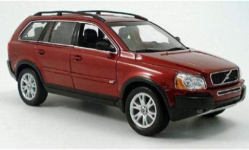 Modelauto Volvo XC Base 90 met. rood 2003 1/18 Welly