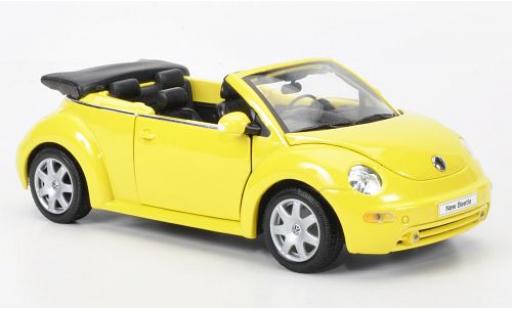 Modelauto Volkswagen New Beetle Cabriolet Cabrio geel 2006 1/24 Welly