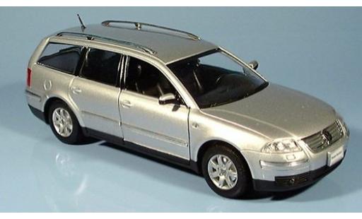 Modelauto Volkswagen Passat B5 Variant grijs 2001 1/24 Welly