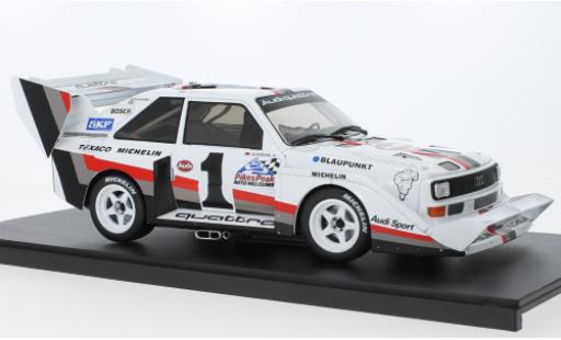 Modelauto Audi Sport Quattro s1 e2 No.1 Pikes Peak 1987 1/18 Werk83