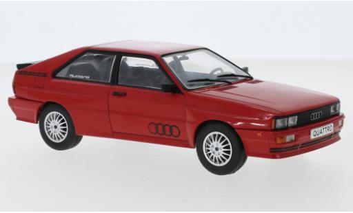 Modelauto Audi Quattro coupe rood 1980 1/24 WhiteBox