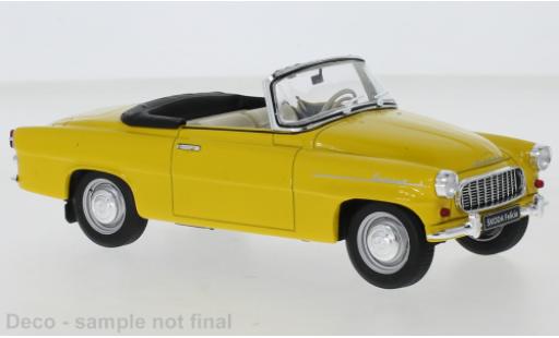 Modelauto Skoda Felicia Cabrio geel 1959 1/24 WhiteBox