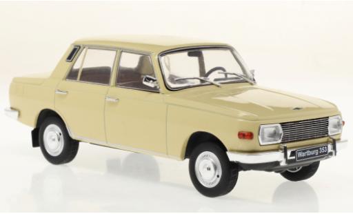 Modelauto Wartburg 353 Base beige 1/24 WhiteBox