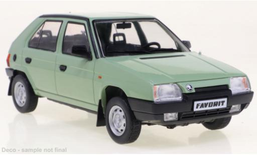 Modelauto Skoda Favorit Base la chaux 1987 1/24 WhiteBox