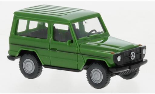 Modelauto Mercedes Classe G SWB G-classe (W460) groen 1979 1/87 Wiking